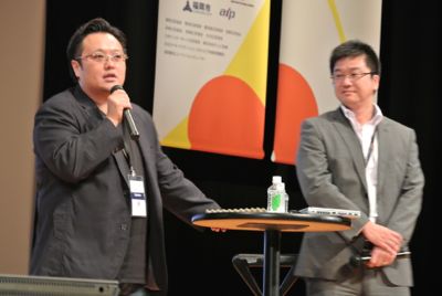 (左から)加藤公一レオ氏、田岡 敬氏