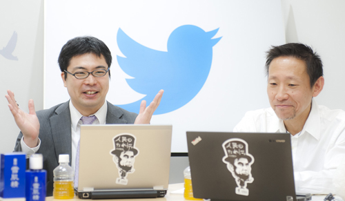 フライシュマン・ヒラード・ジャパン株式会社 シニア アカウント エグゼクティブ 井土裕介氏(左)、ジェイ・ウォルター・トンプソン・ジャパン合同会社 アカウント・ディレクター アカウント・マネジメント 杉本洋平氏(右)