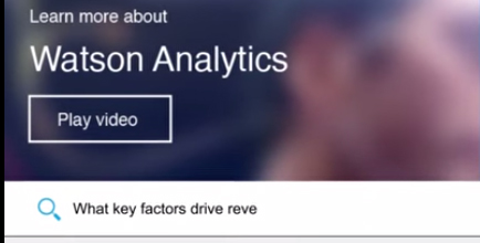 "What key factors drive revenue ?"と質問を入力しているところ