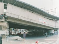 ヤフー、統計データを用いた 「阪神・淡路大震災」の“記憶”と“記録”を未来へ繋げる企画を実施