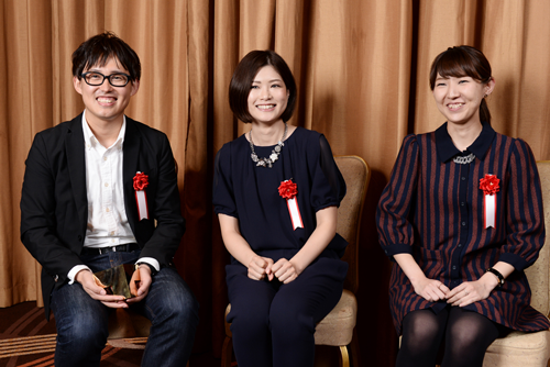 左から、株式会社大広 來住(きし)貴宏氏、丹治直子氏 ビービーメディア株式会社野田奈々恵氏