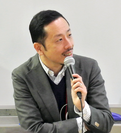 奥谷 孝司(おくたに・たかし)氏 オイシックス株式会社 COCO( Chief Omni-Channel Officer)1997年良品計画入社。3年の店舗経験の後、取引先の商社に2年出向しドイツ駐在。家具、雑貨関連の商品開発や貿易業務に従事。帰国後、海外のプロダクトデザイナーとのコラボレーションを手掛ける「World MUJI 企画」を運営。2005 年衣服雑貨部の衣料雑貨のカテゴリーマネージャー。現在定番商品の「足なり直角靴下」を開発、ヒット商品に。2010年WEB 事業部長。「MUJI passport」のプロデュースで14年日本アドバタイザーズ協会Web広告研究会の第2回WebグランプリのWeb人部門でWeb人大賞を受賞。 2015 年10月よりオイシックス入社。