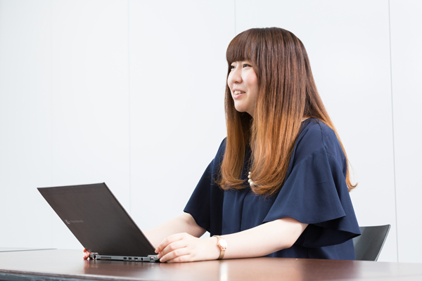 ディーエムソリューションズ株式会社 デジタルマーケティング事業部 ソリューション営業部 マーケティンググループ主任徳井ちひろ氏