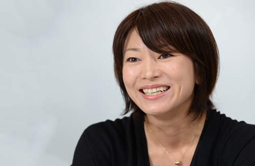 サントリー食品インターナショナル株式会社 ジャパン事業本部 コミュニケーションデザイン部 佐野貴子氏