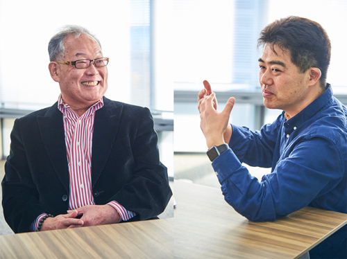 電通総研カウンセル兼フェロー/村上憲郎事務所 代表取締役 村上憲郎氏(写真左)電通総研カウンセル兼フェロー/電通デジタル 客員エグゼクティブコンサルタント 有園雄一氏(写真右)
