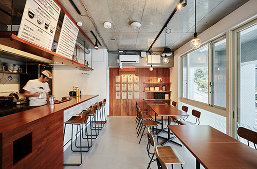「coffee mafia」店内