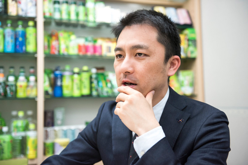 シリコンバレーにお~いお茶を広めた角野氏