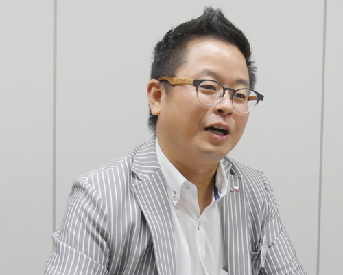 総合企画本部 経営企画部 グループマーケティング室 室長 相良周平氏