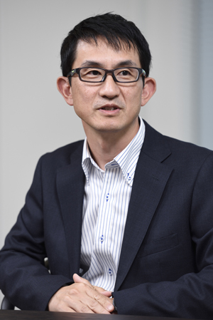 ヤフー株式会社 執行役員 コーポレートグループ ピープル・デベロップメント統括本部長 湯川高康氏(以下、湯川)